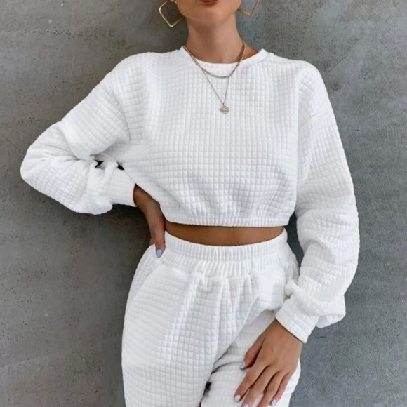 Sweaters - Casual Drop Shoulder Textured Crop Pullover Round Neck